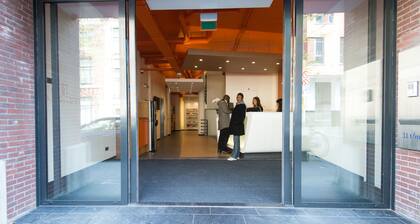 easyHotel The Hague City Centre