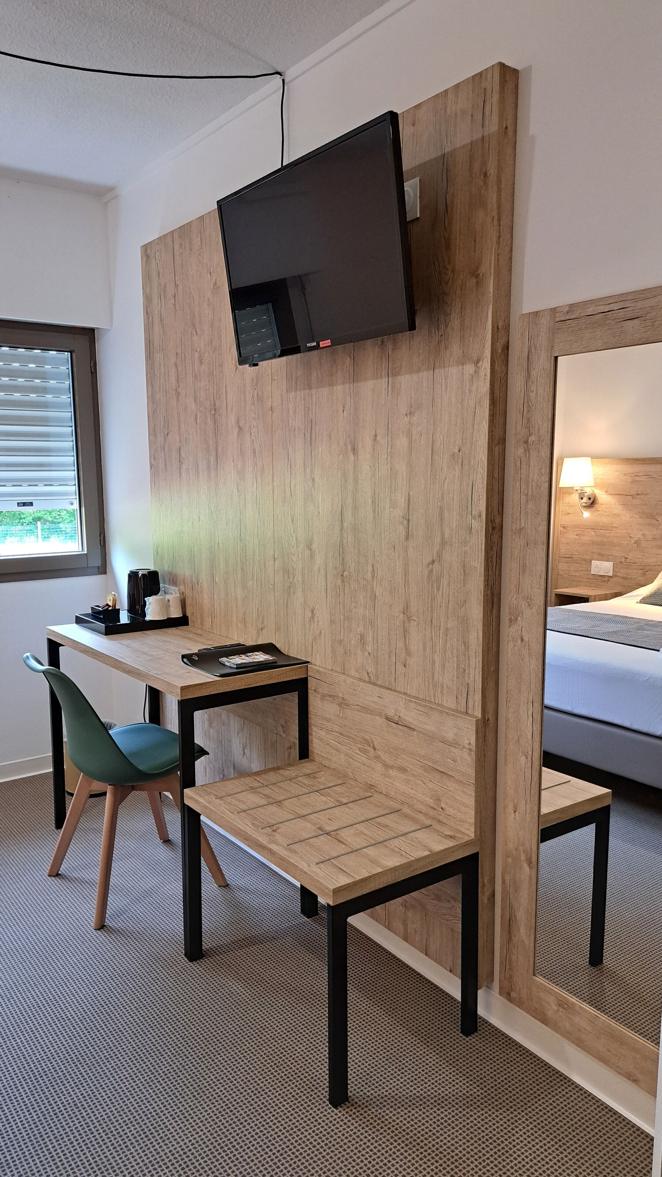 superior double room | 1 bedroom, desk, soundproofing, iron/ironing board