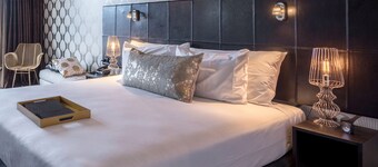 Museum Apartment Hotel, Independent Collection by EVT