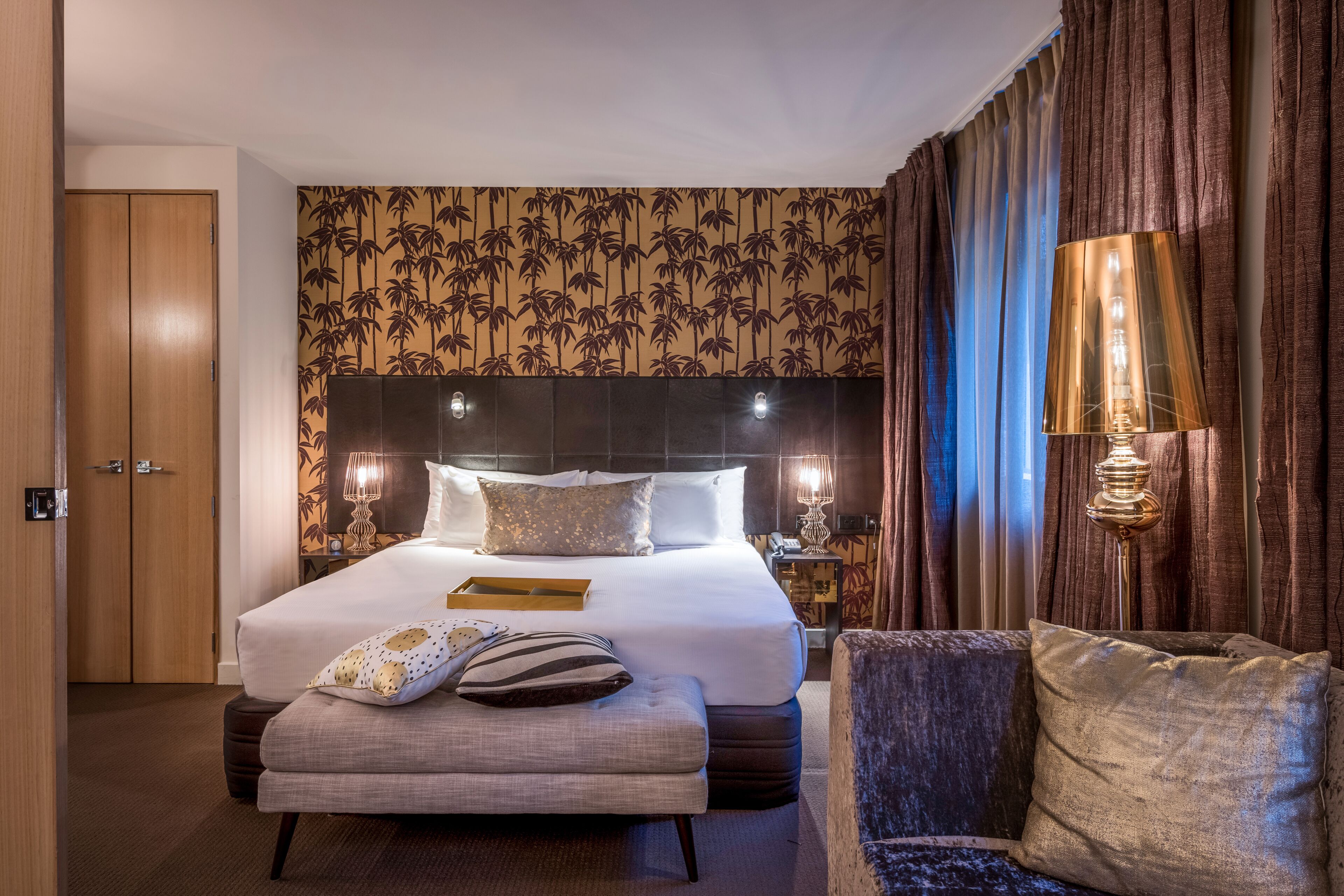 studio apartment accessible | in-room safe, desk, iron/ironing board, free wifi