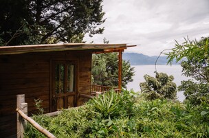 Cabin, Private Bathroom, Lake View | Bed sheets
