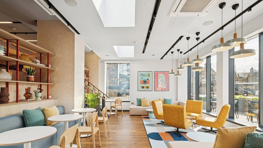 Garner Edinburgh Haymarket by IHG