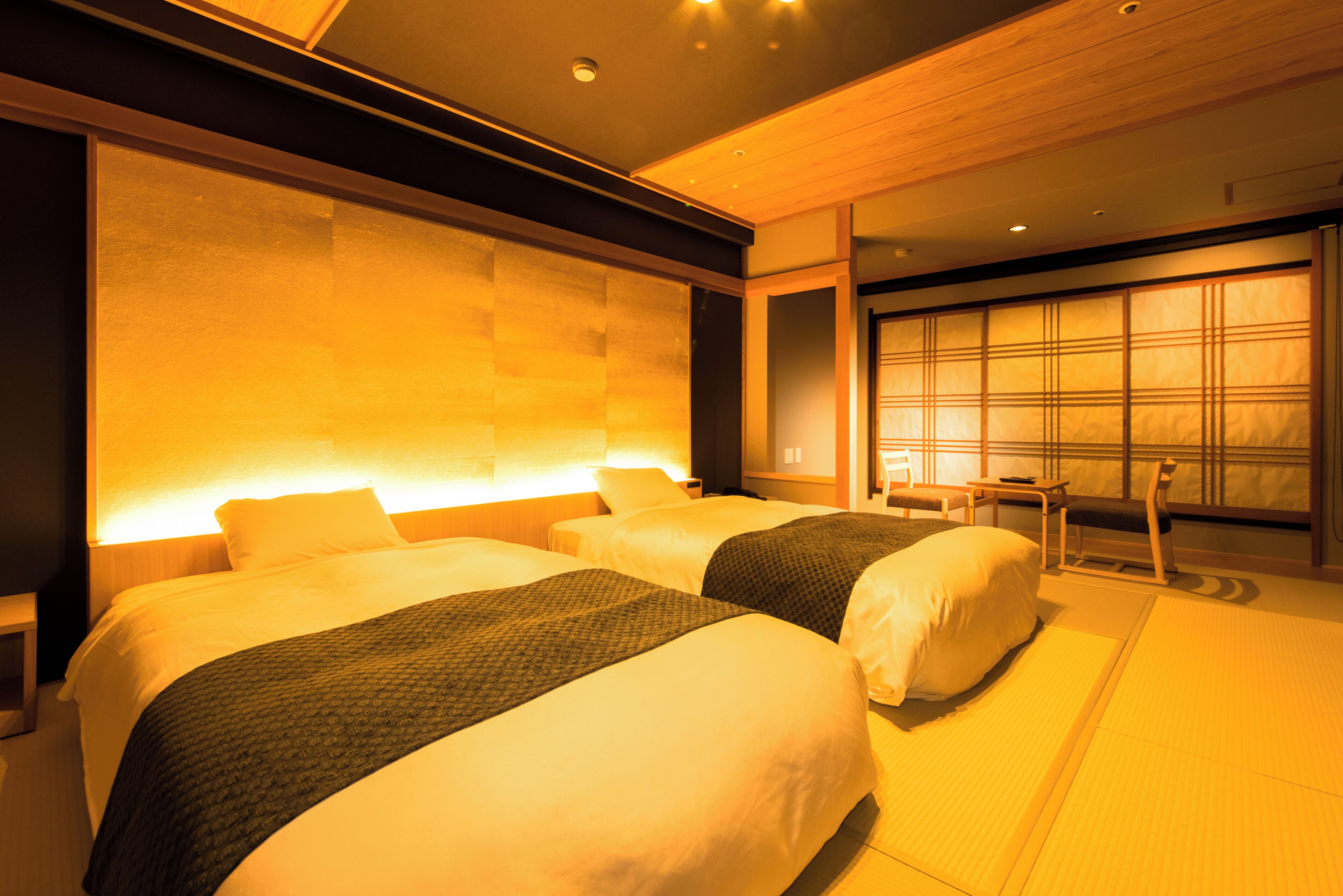 Twin Room with Tatami SUI, Non Smoking | In-room safe, WiFi (free)