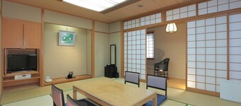 Takarazuka Washington Hotel