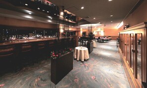 Bar (on property) - Takarazuka Washington Hotel (Takarazuka)