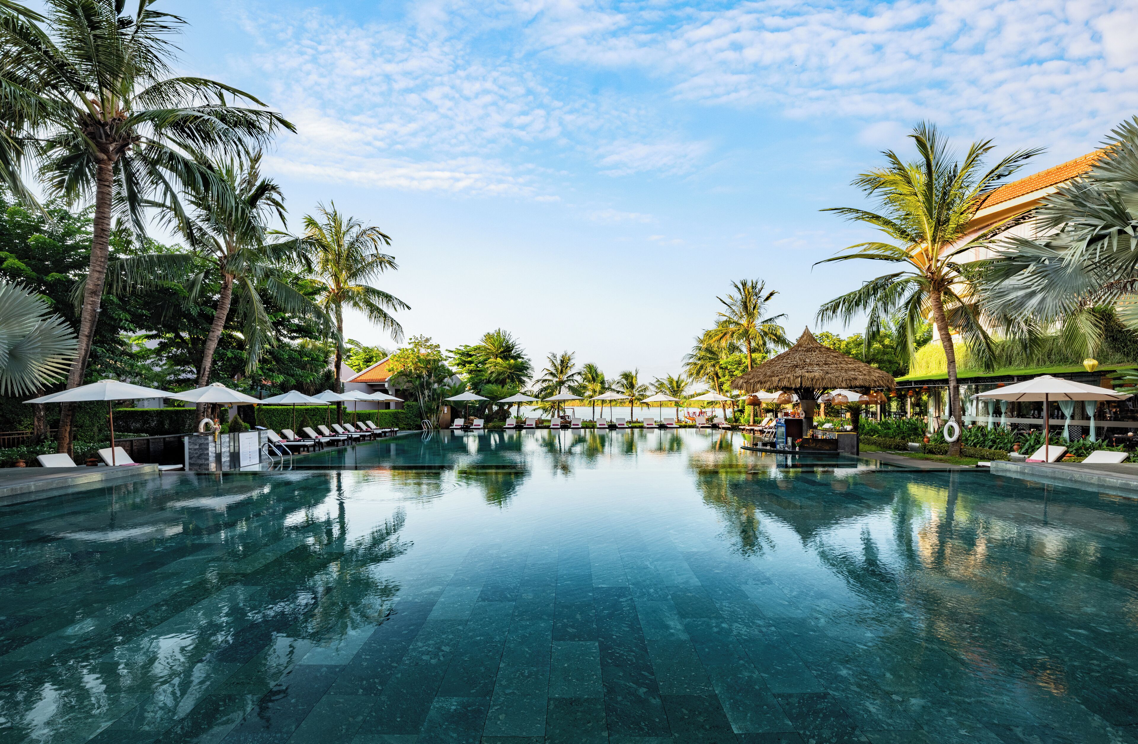 2 outdoor pools, pool umbrellas, pool loungers