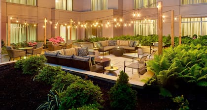 Courtyard by Marriott Washington, DC/Foggy Bottom