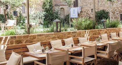 La Bandita Townhouse