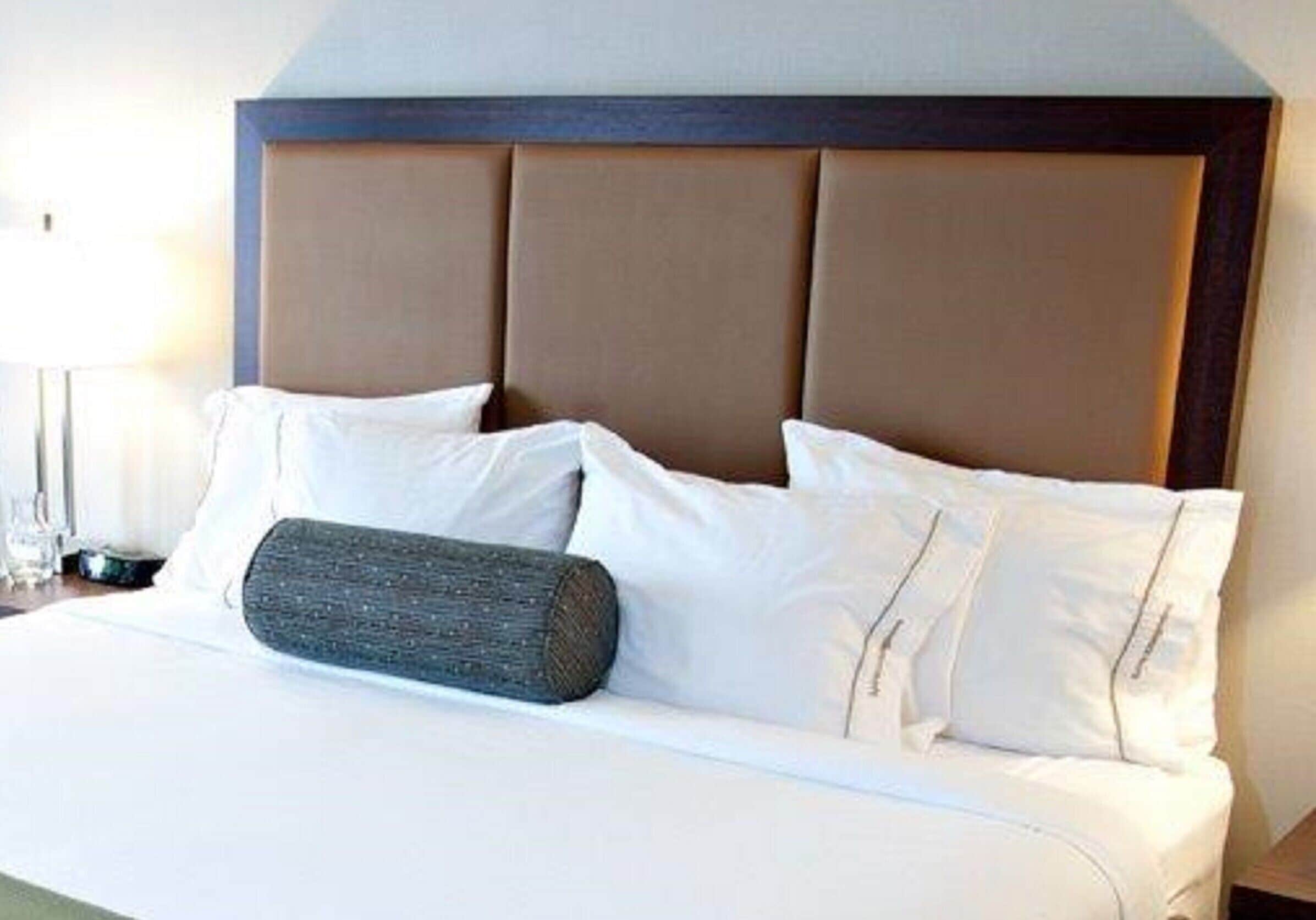 standard room | desk, blackout curtains, iron/ironing board, rollaway beds