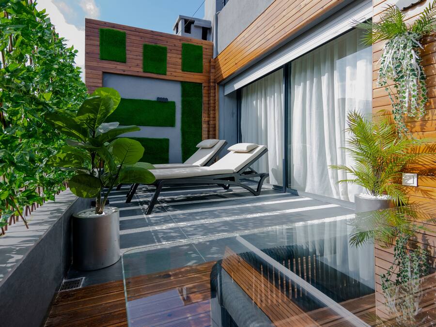 Suite presidencial, 1 cama King size | Área de sala de estar | Televisión de pantalla plana de 44 pulgadas con canales vía satélite