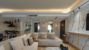 Suite Presidensial, 1 Tempat Tidur King | Area keluarga
