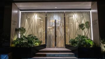 Konaklama yerinin ön cephesi