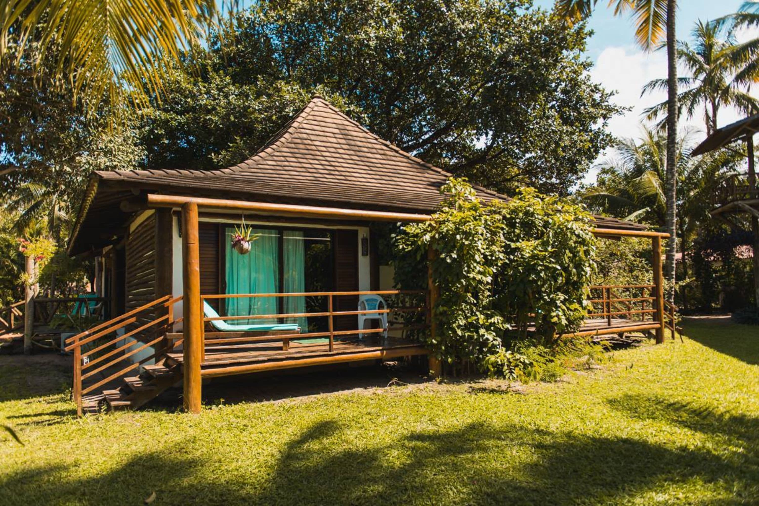 master apartment, 1 queen bed | minibar, individually decorated, individually furnished, desk