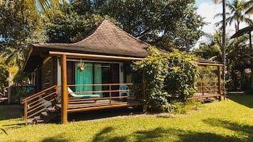 Bungalow, 1 letto queen | Minibar, con stile personalizzato, con arredamento individuale