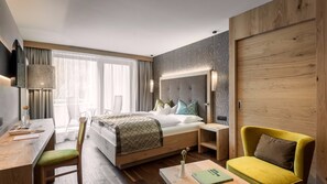 Family Suite | In-room safe, soundproofing, free WiFi, bed sheets - Dolomites Hotel La Fradora (Badia)