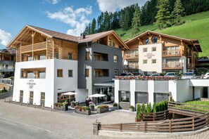Exterior - Dolomites Hotel La Fradora (Badia)