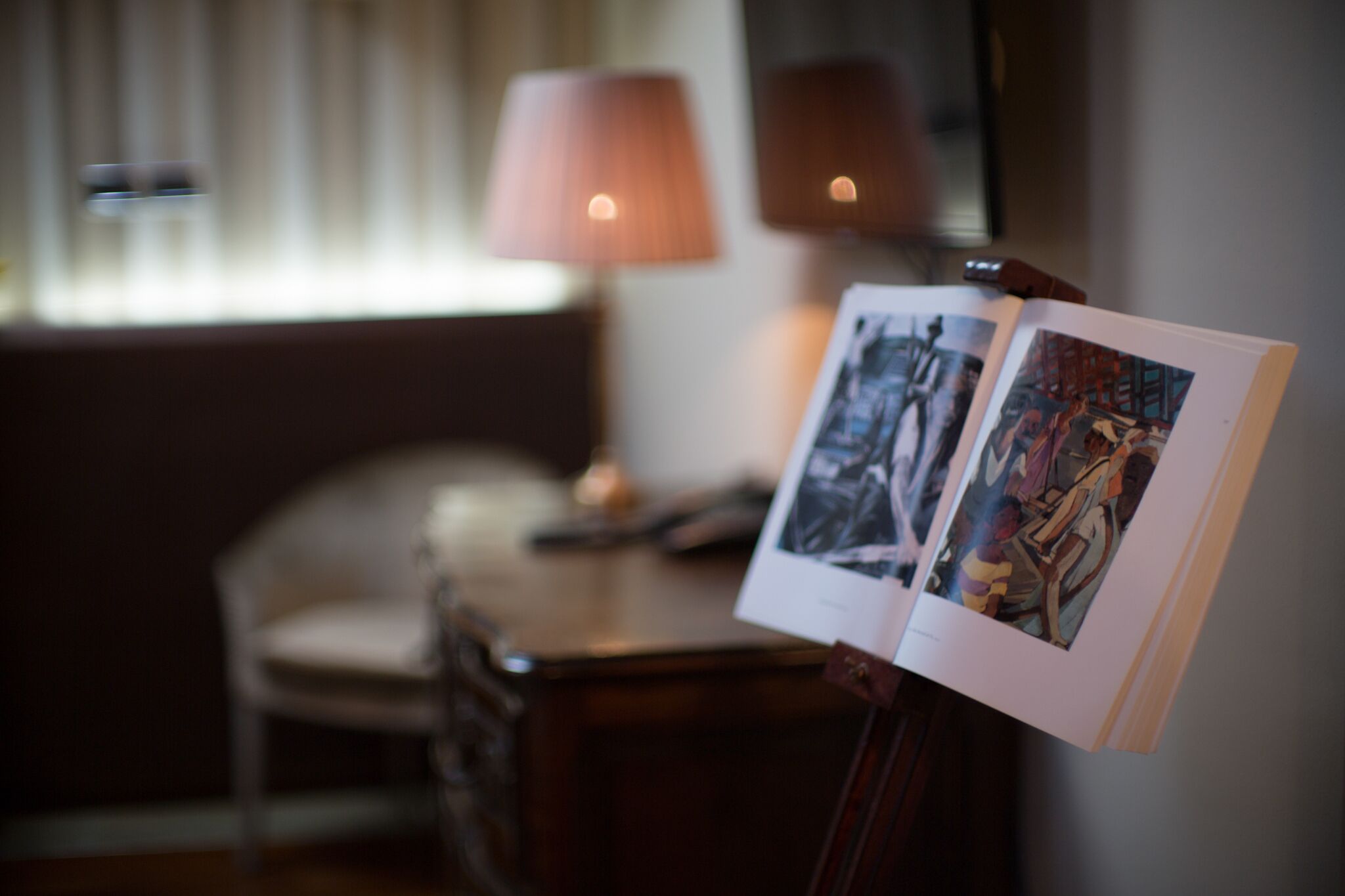 1 bedroom, premium bedding, down duvets, minibar