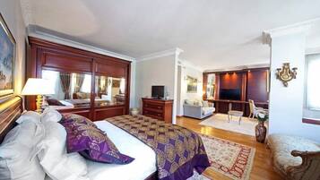 1 quarto, camas Select Comfort, frigobar, cofres nos quartos