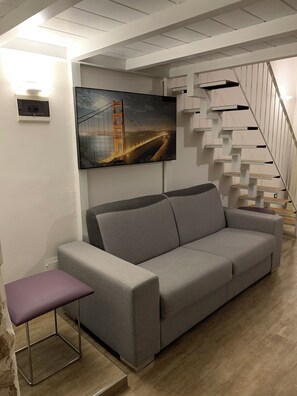 Firemannsrom – basic | Individuelt innredet, blendingsgardiner, lydisolert og wi-fi (inkludert)