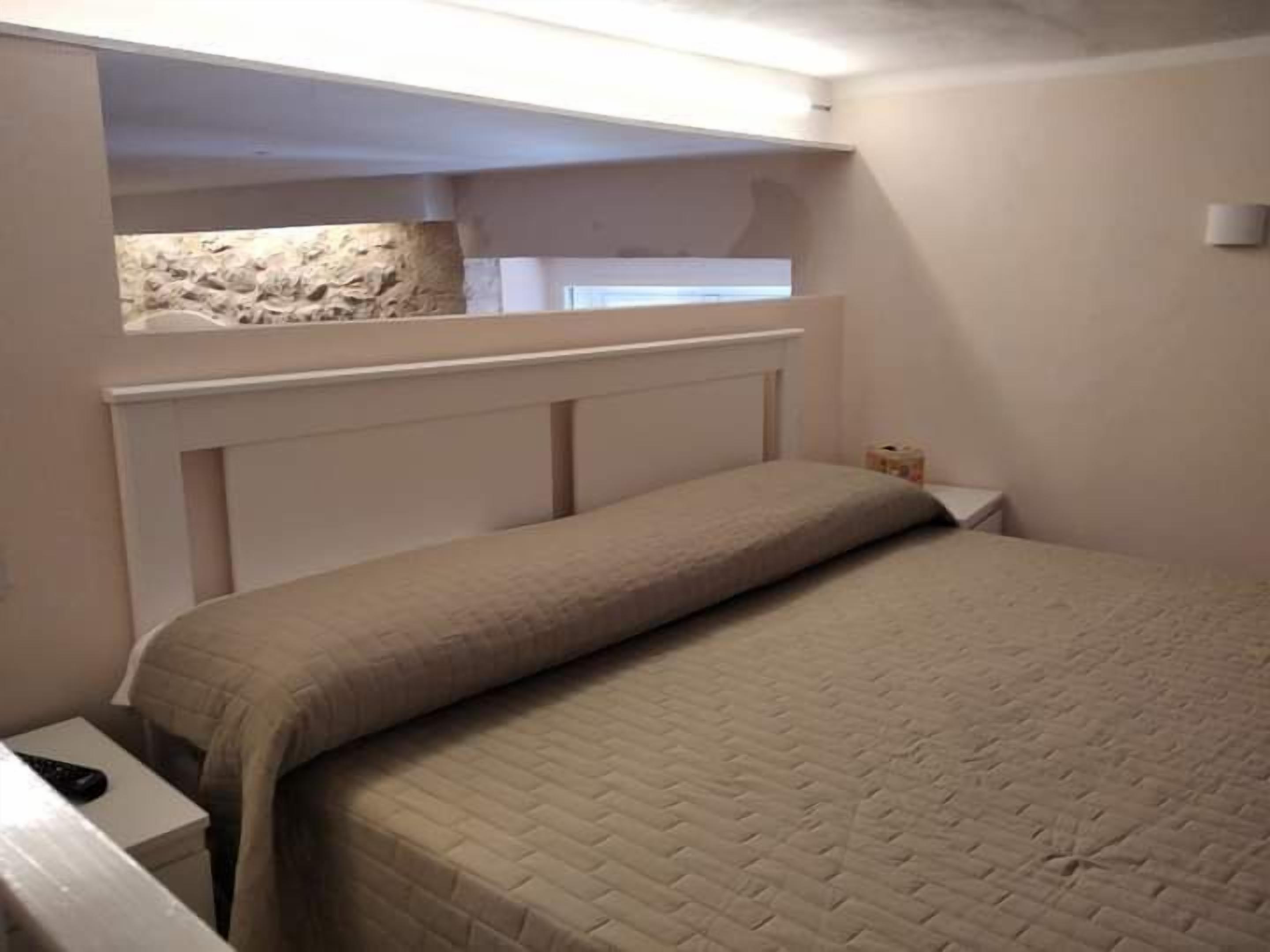 TRIPLA  STANDARD 2 LIVELLI | Individually furnished, blackout drapes, soundproofing, bed sheets