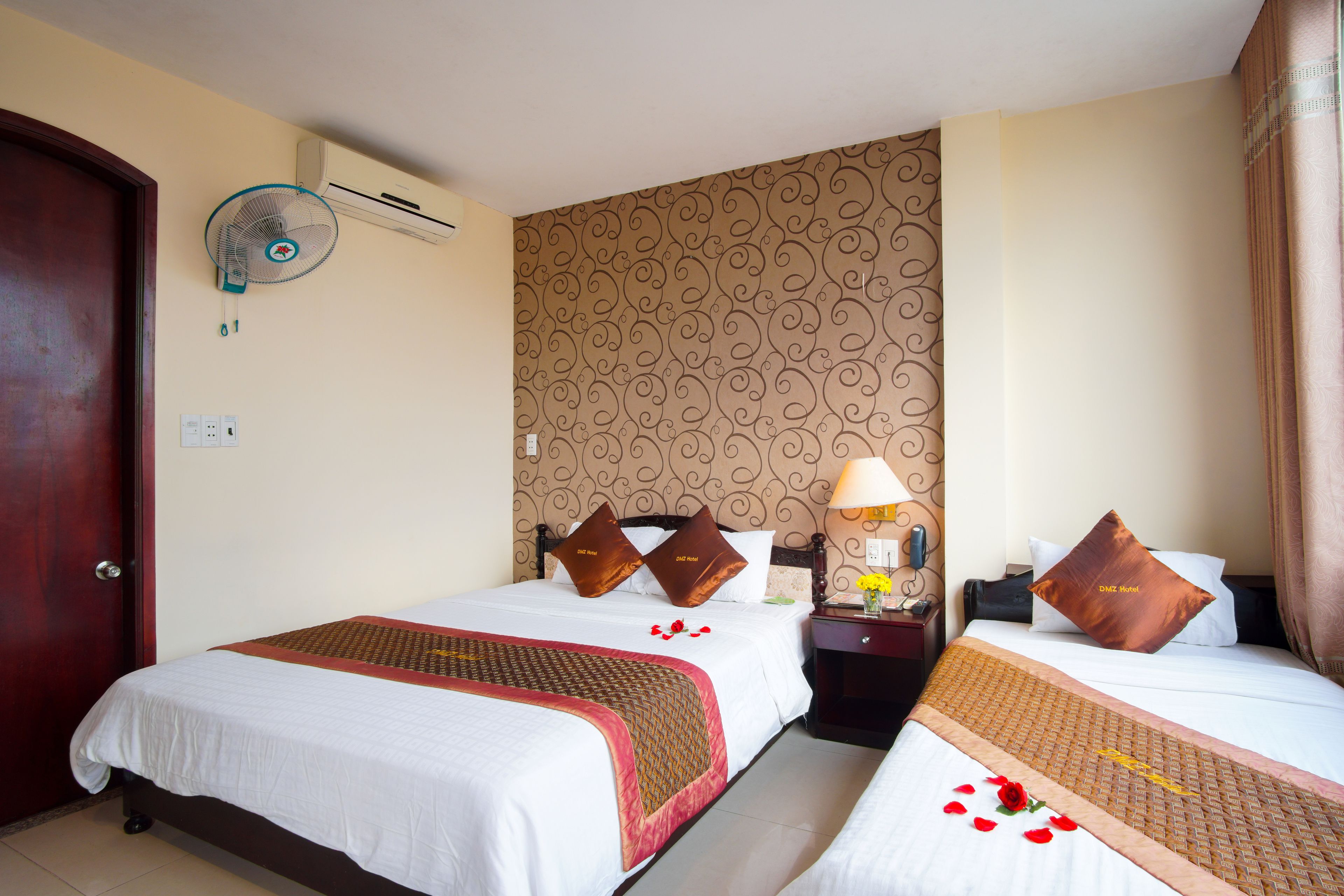 Foto - DMZ Hotel ,Central Hue ,Near Perfume River