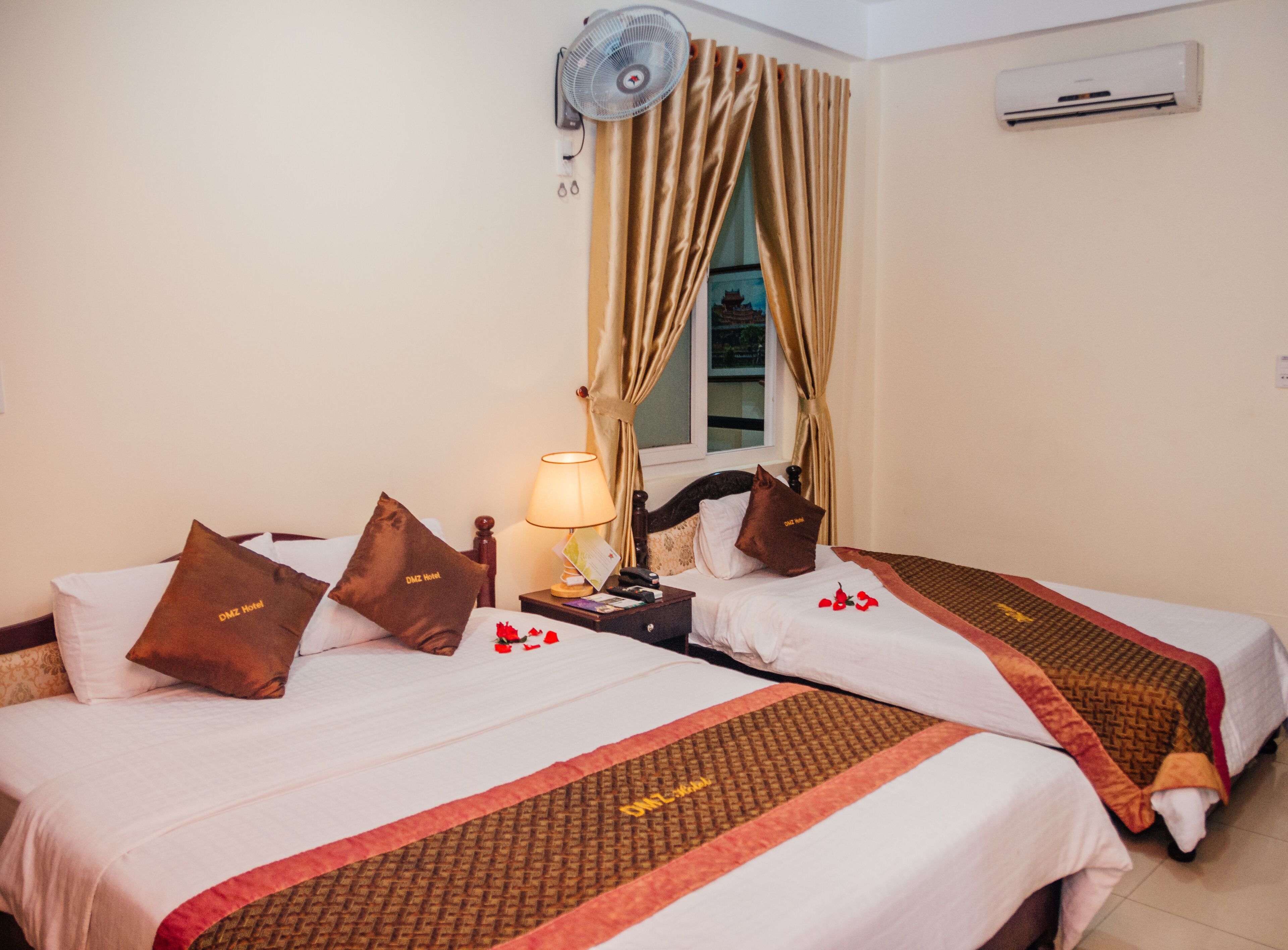 Foto - DMZ Hotel ,Central Hue ,Near Perfume River