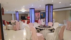 Buffet - Hotel Rajshree (Chandigarh)