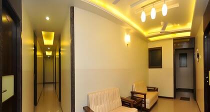 Hotel Poonam