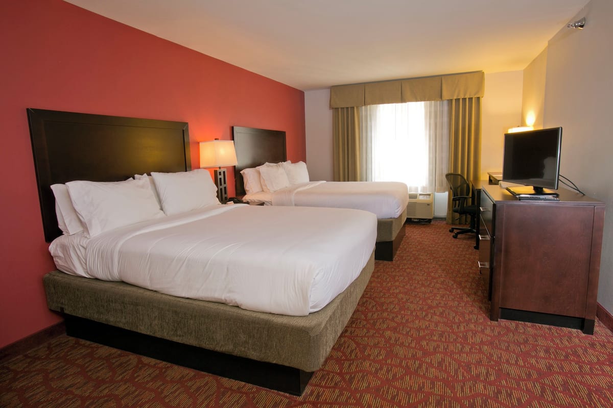 Standard Room, 2 Queen Beds