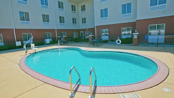 Piscina a l'aire lliure