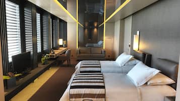 Habitación estándar, vista al mar | Ropa de cama de alta calidad y minibar