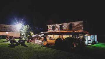 Area per ricevimenti all'aperto