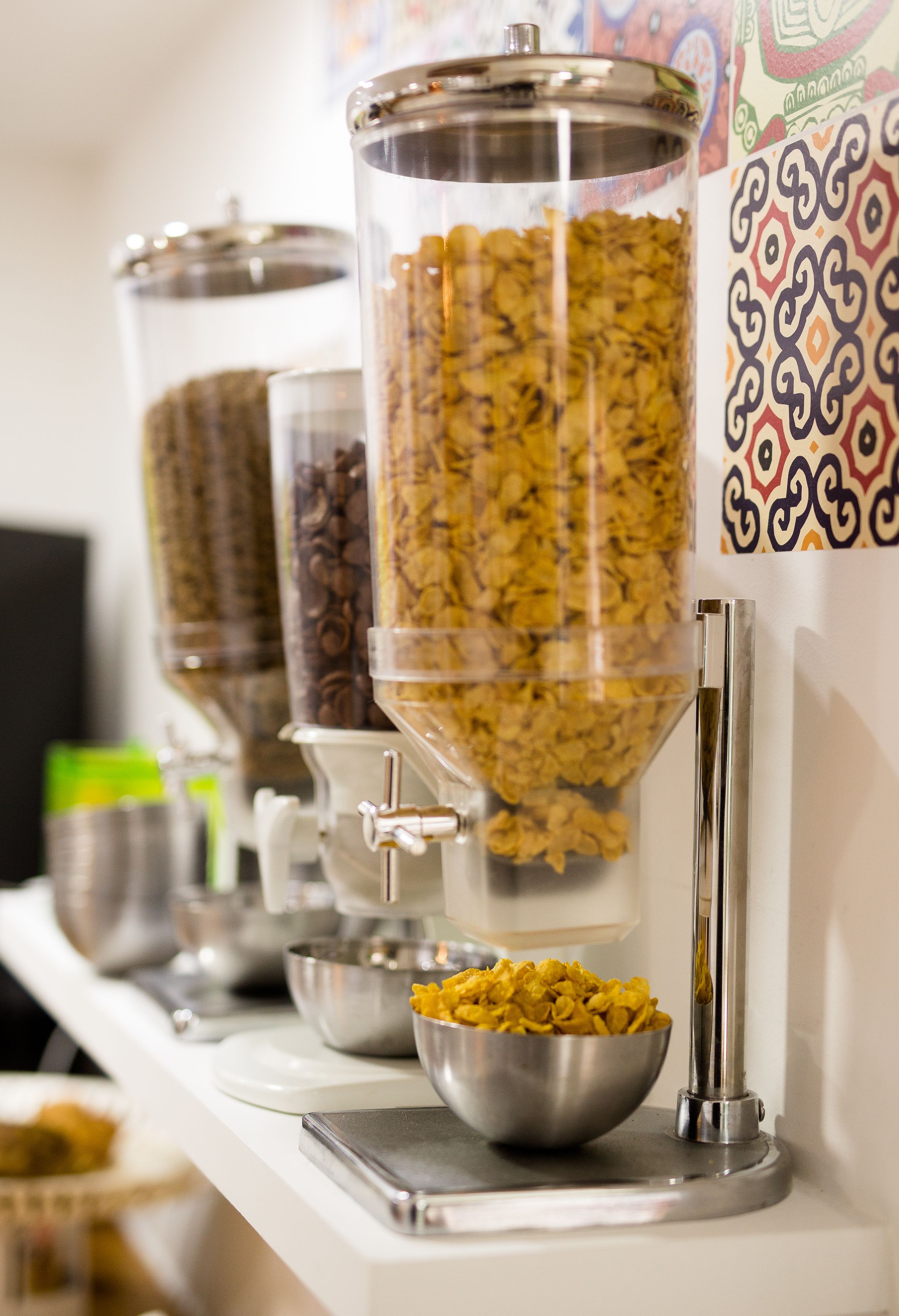 free daily full breakfast