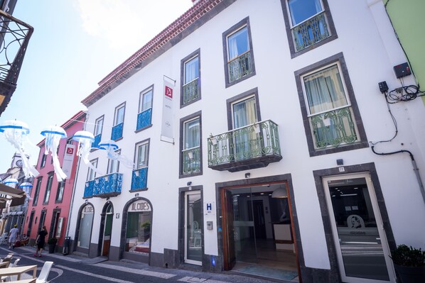 Majoituspaikan julkisivu