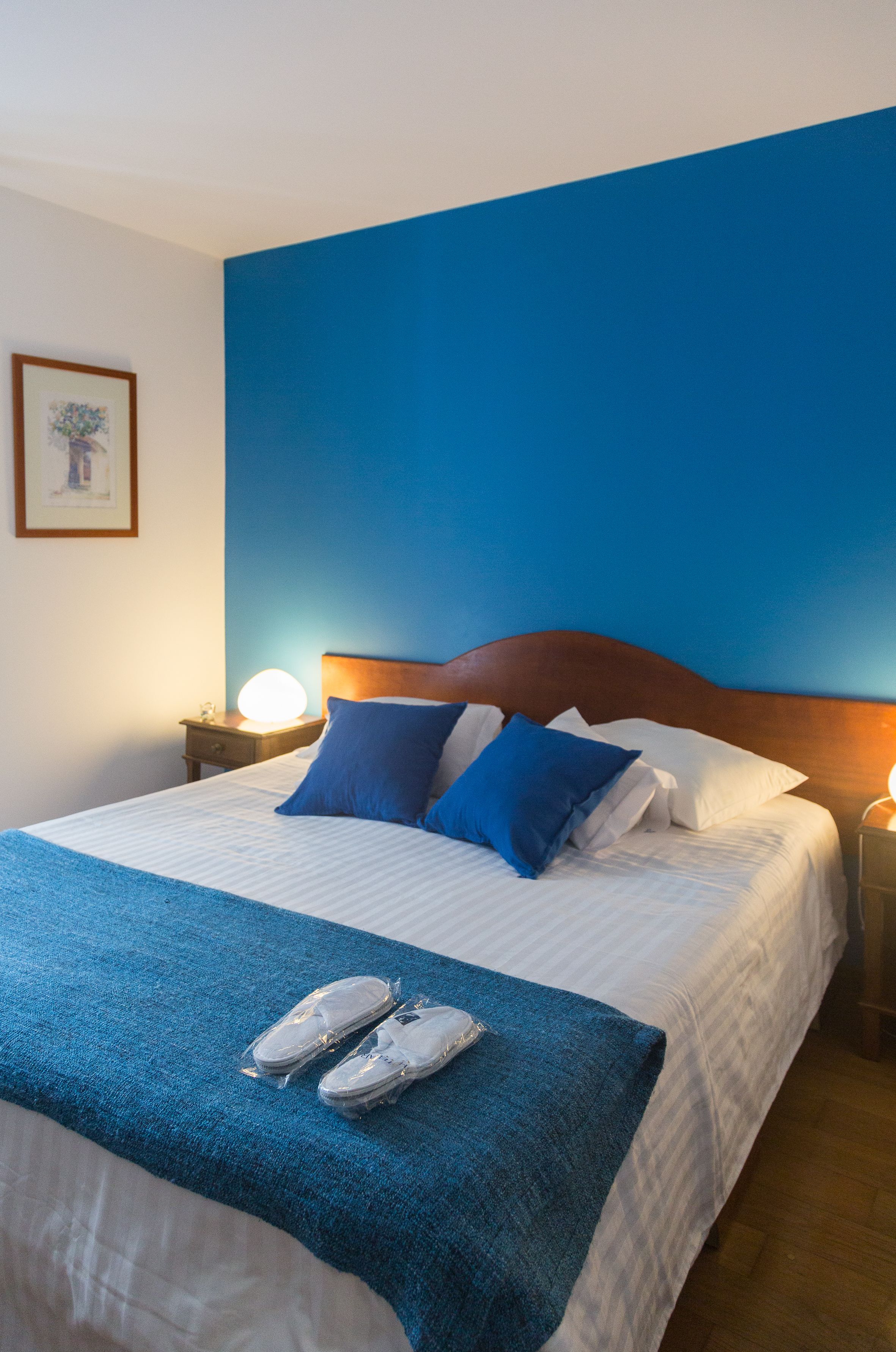 1 bedroom, in-room safe, desk, blackout curtains