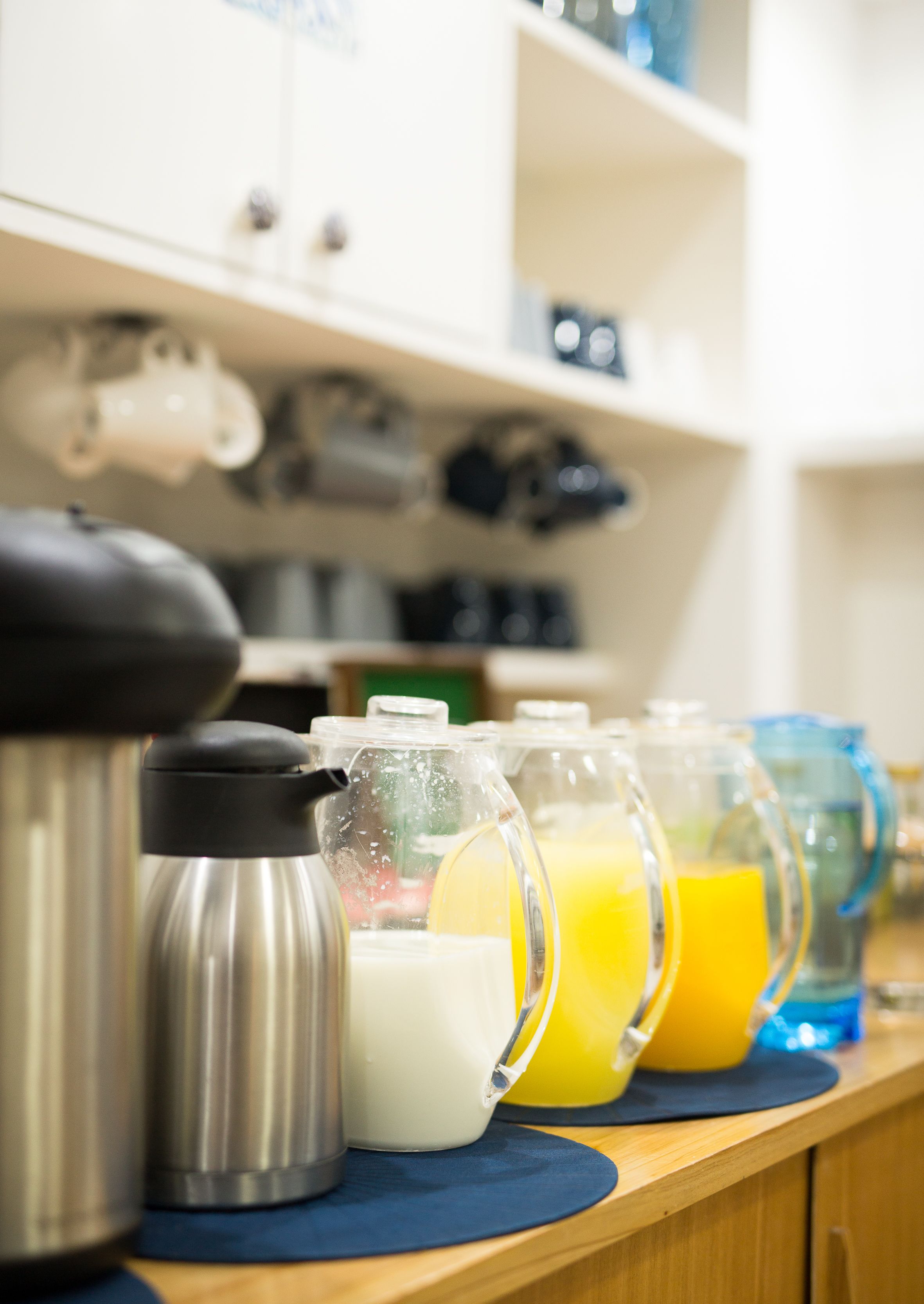 free daily full breakfast