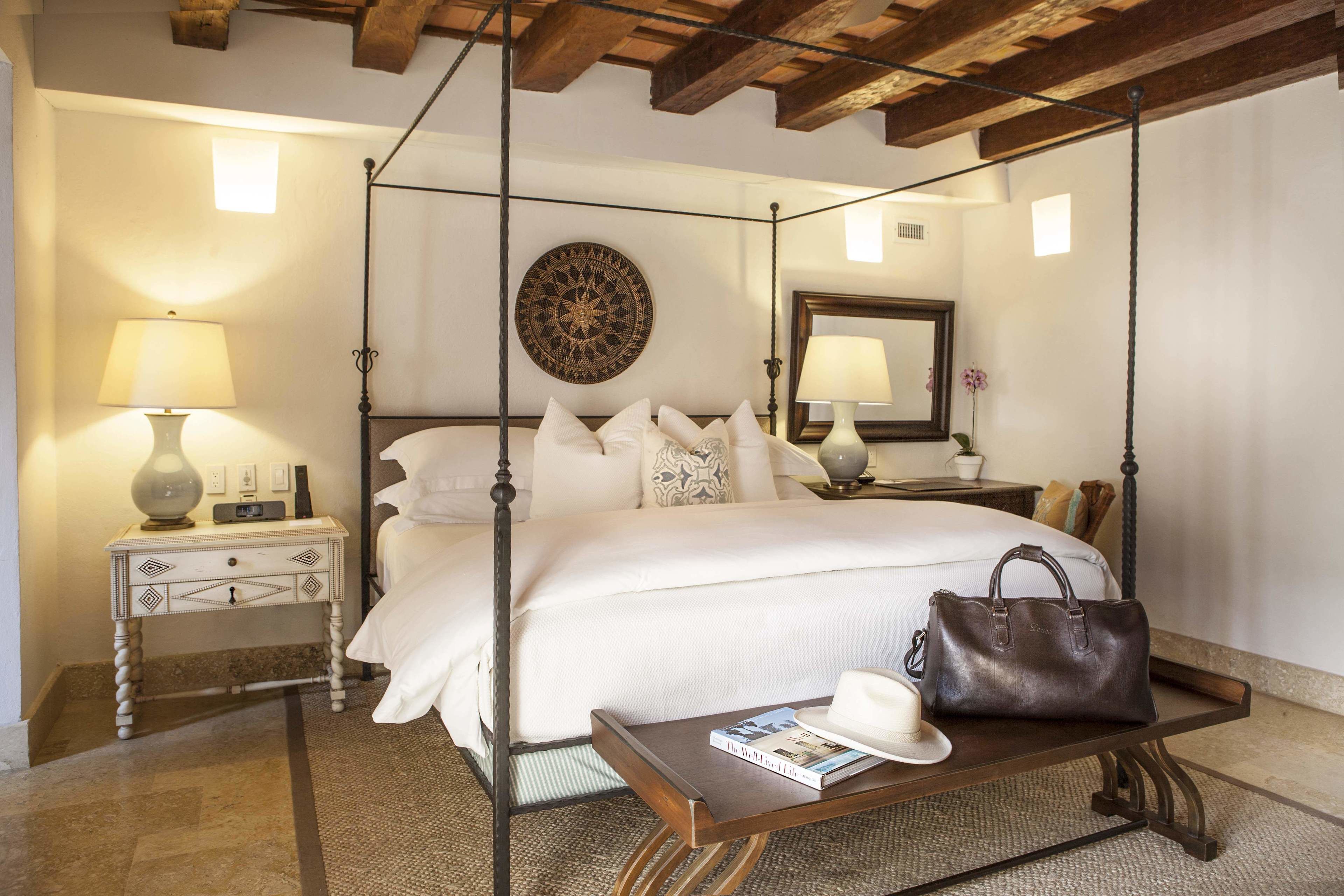 deluxe room | 1 bedroom, frette italian sheets, premium bedding, pillow-top beds