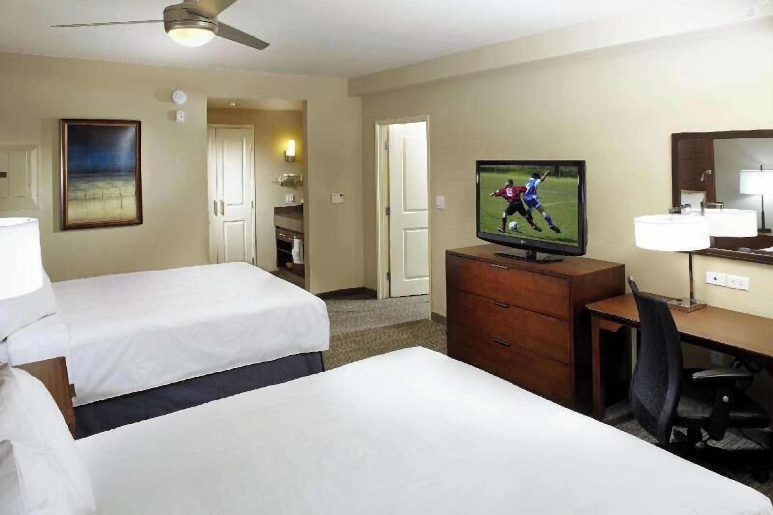 In-room safe, desk, free cribs/infant beds, free WiFi