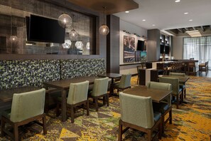 Bar (on property) - Homewood Suites Springfield VA (Springfield)