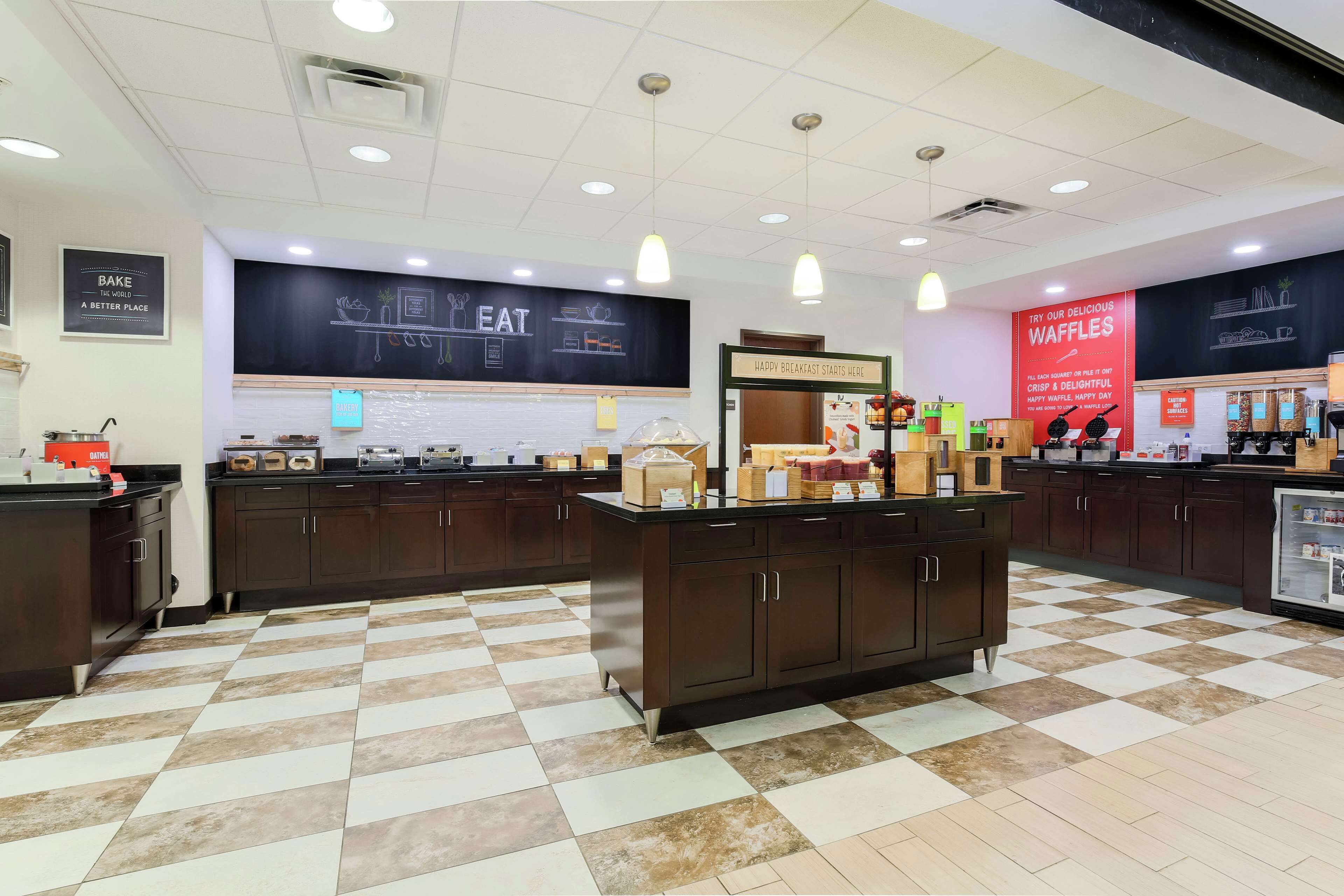 free daily full breakfast