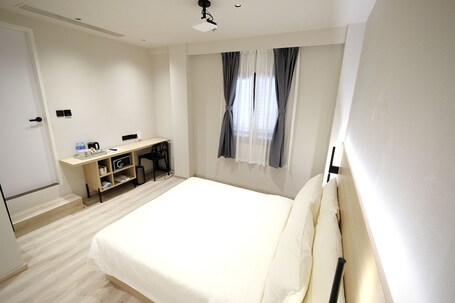Rest Bugis Hotel - Image 88