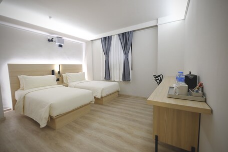 Rest Bugis Hotel - Image 81