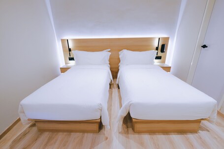 Rest Bugis Hotel - Image 89