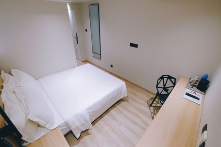 Rest Bugis Hotel - Image 111