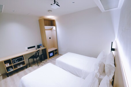Rest Bugis Hotel - Image 97
