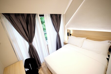 Rest Bugis Hotel - Image 87