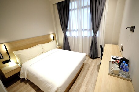 Rest Bugis Hotel - Image 93