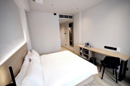 Rest Bugis Hotel - Image 96