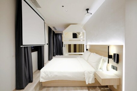 Rest Bugis Hotel - Image 71