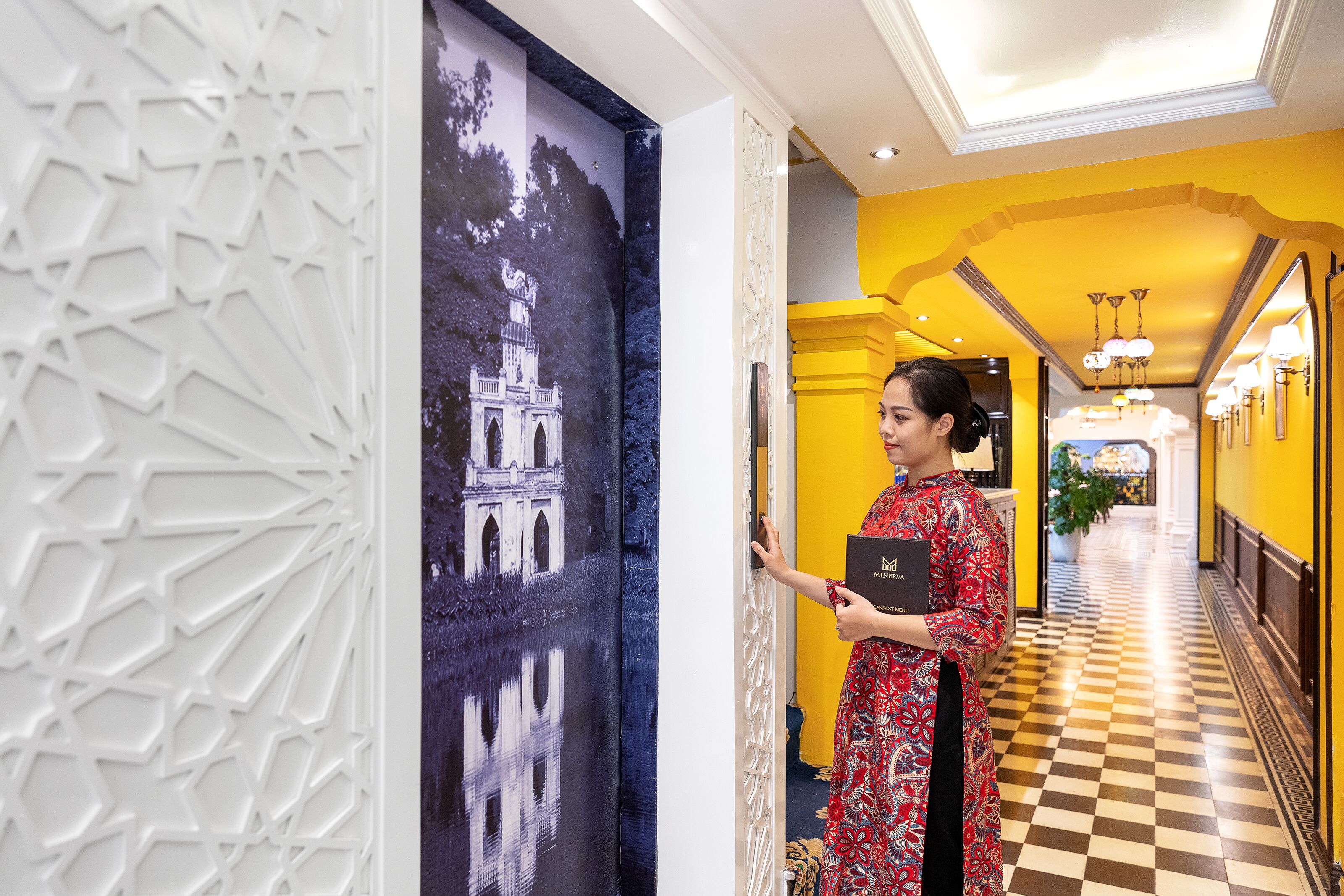 Photo - Minerva Church Hotel